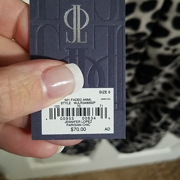 NWT Dress - Picture 5 of 6